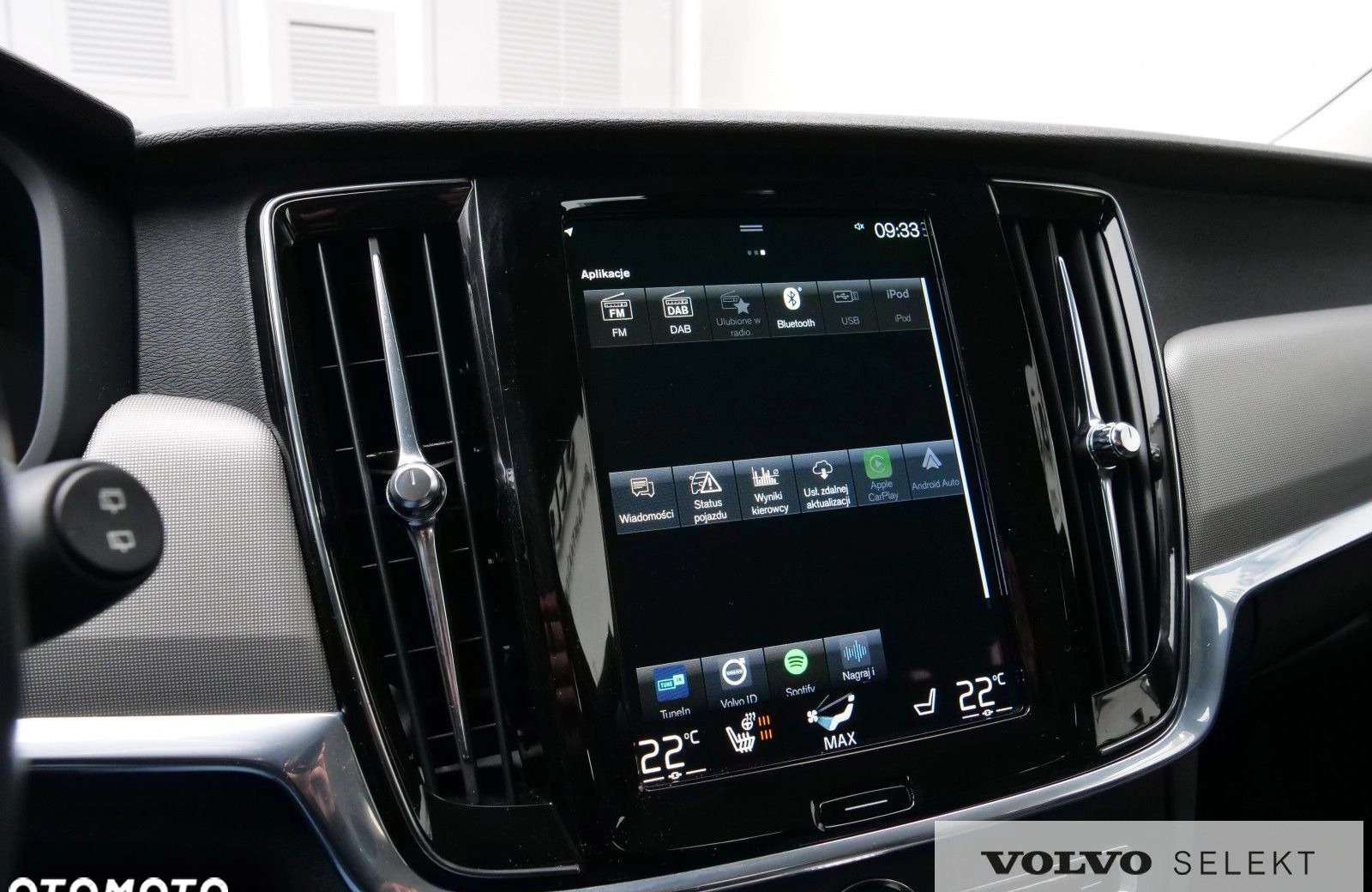 Volvo V90 cena 144900 przebieg: 148150, rok produkcji 2021 z Orzysz małe 631